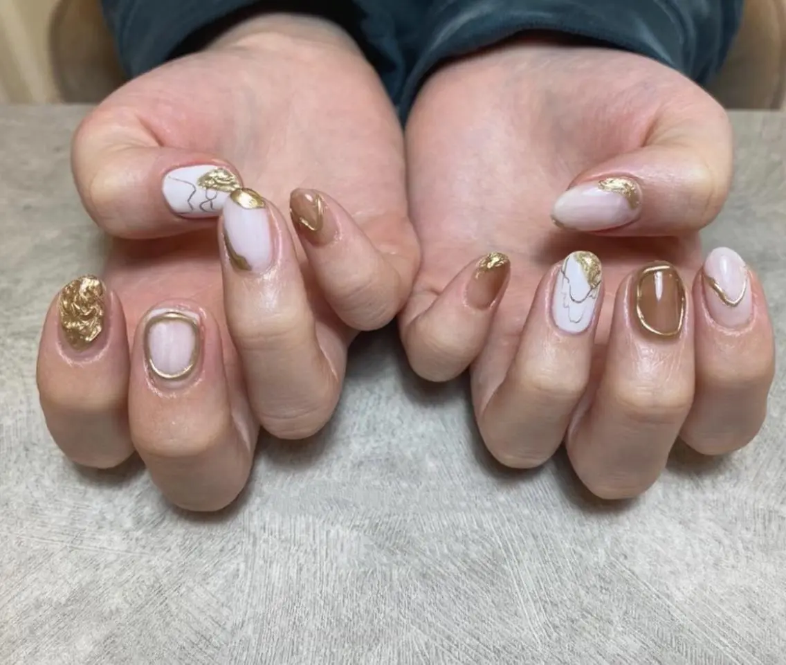 ネイル ニュアンスネイル nail salon CHEのネイルデザイン
