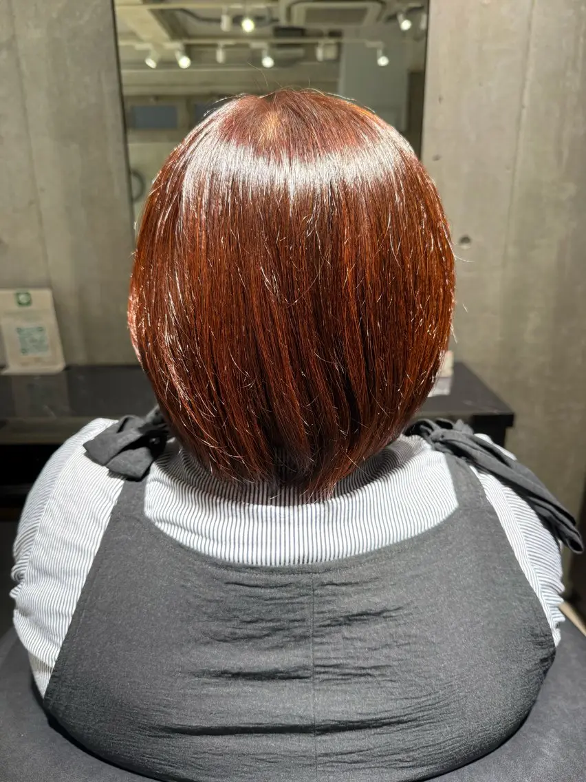カラー オレンジ ヘアカラー 艶カラー 梨菜💜のヘアスタイル