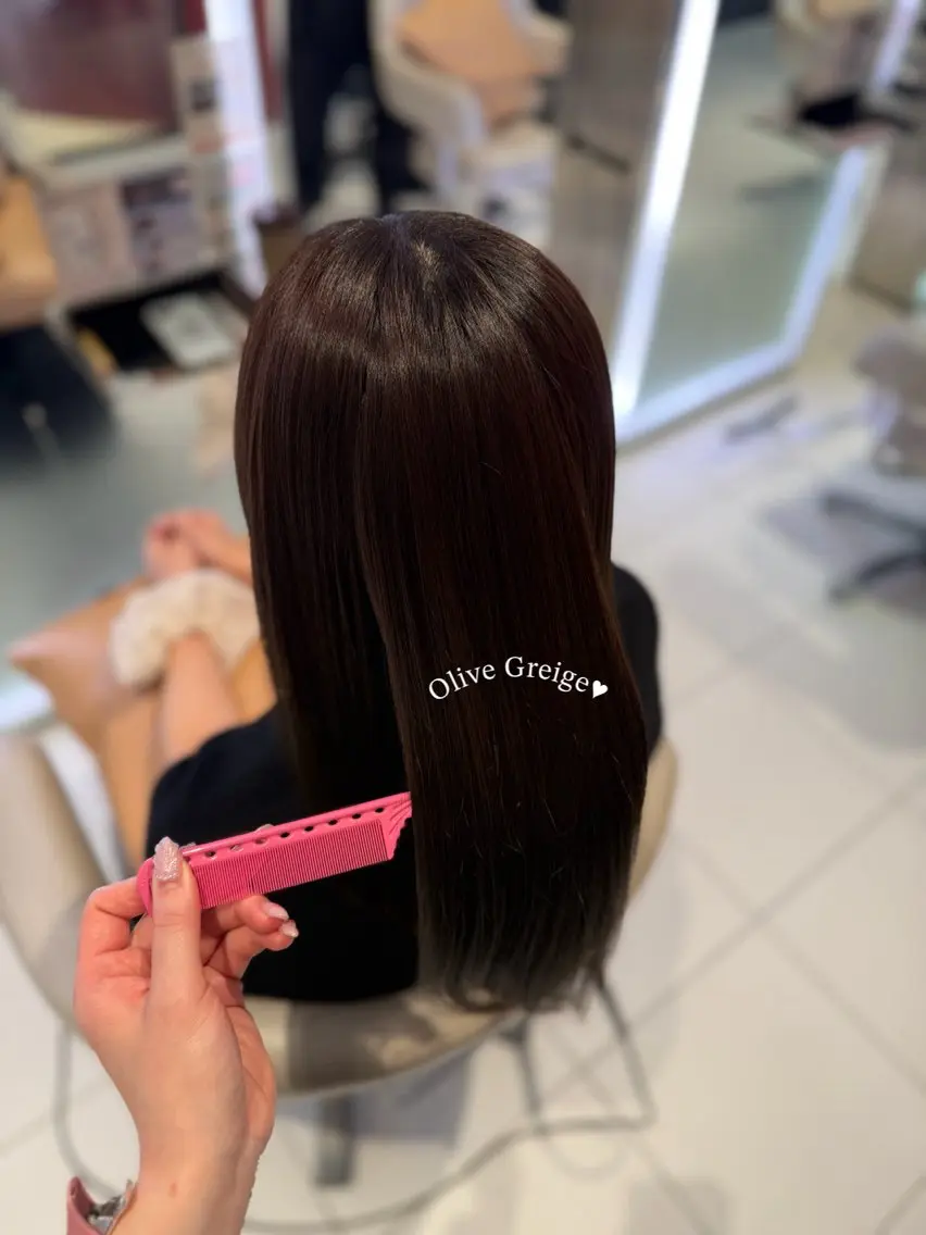 ロング カラー カット ヘアカラー トリートメント 透明感/レイヤー/ボ ブ/みなみ/銀座🤍のヘアスタイル