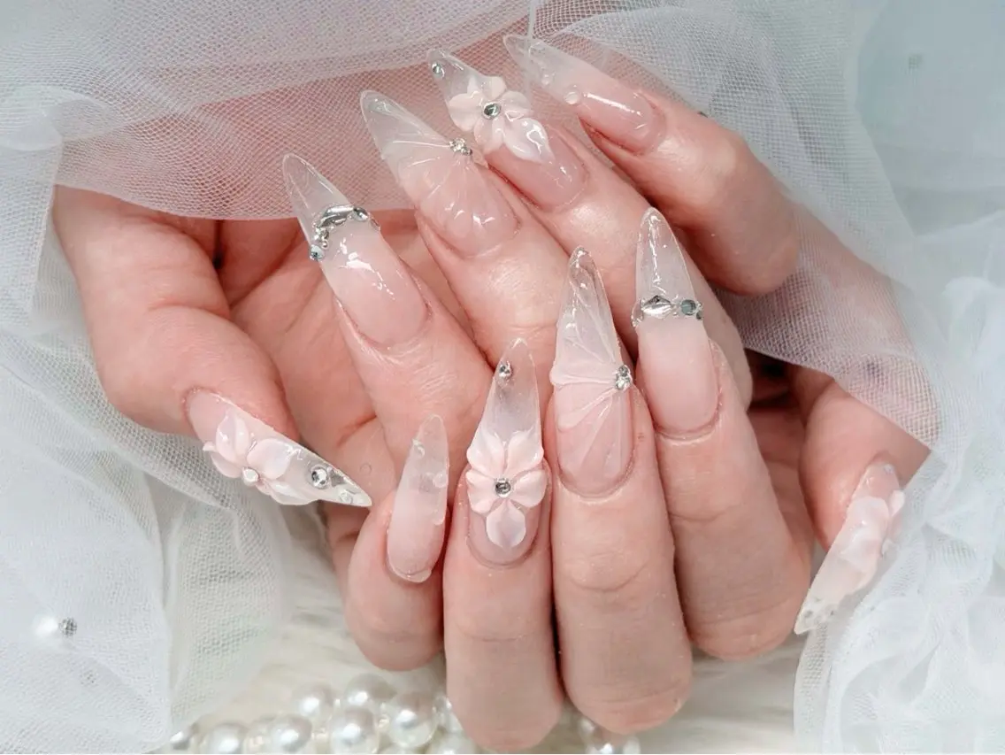ネイル アートネイル 長さ出し ジェルネイル グラデーション マグネットネイル Mi nailsのネイルデザイン