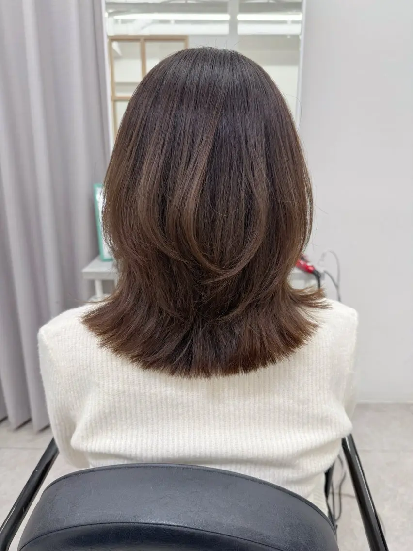 セミロング ボブ くびれヘア カット トリートメント ヘッドスパ 縮毛矯正×髪質改善 店長　DAITOのヘアスタイル