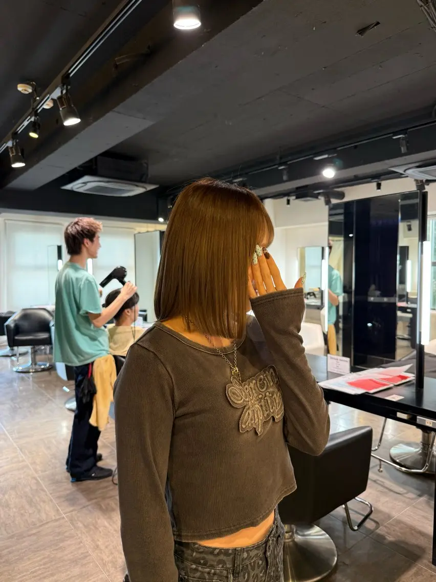 ミディアム カラー 髪質改善 カット ヘアカラー レイヤー/艶カラー ROKUのヘアスタイル