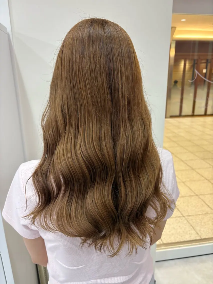 ロング カラー ベージュカラー ブリーチ ダブルカラー ブリーチなしカラー Hirona 縮毛矯正/髪質改善のヘアスタイル