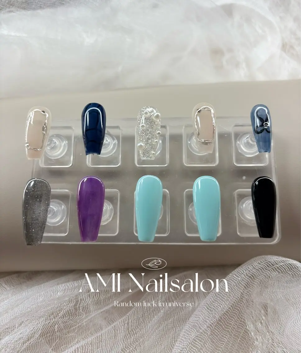 セミロング ハンドネイル AMI Nailsalonのネイルデザイン
