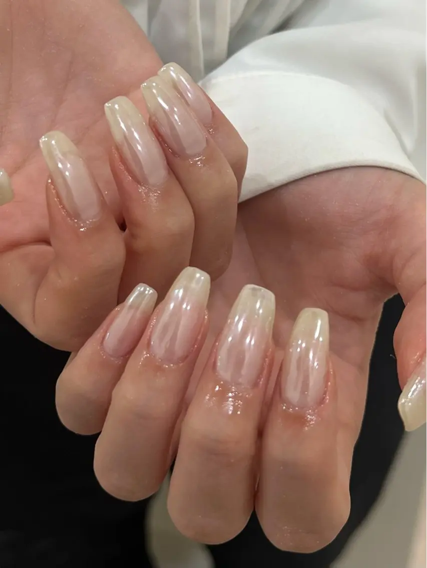 ネイル ホワイト ハンドネイル tuki nail suzumiのネイルデザイン