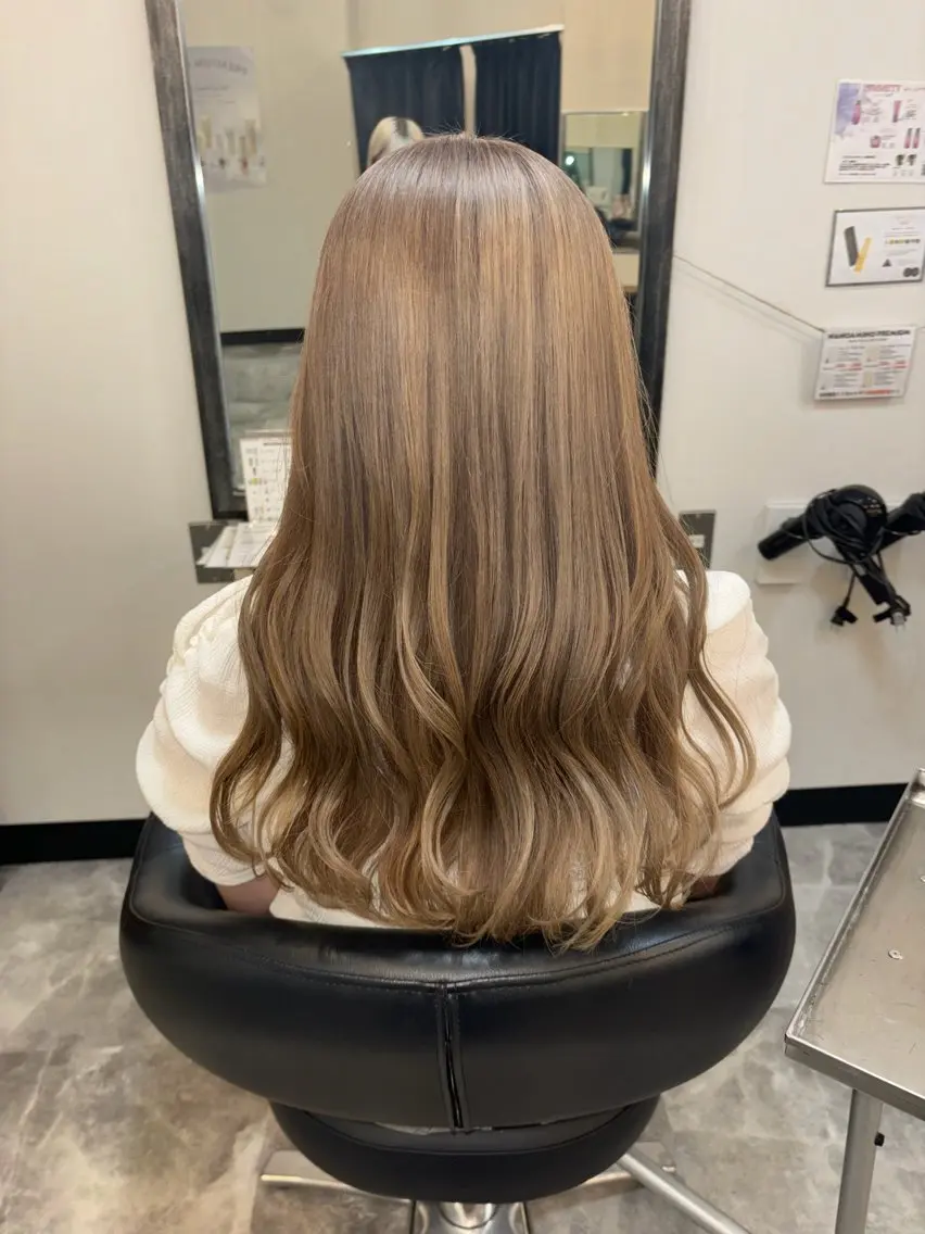 ロング カラー ヘアアレンジ ✨️レディース✨️ EX/遠藤歩未のヘアスタイル