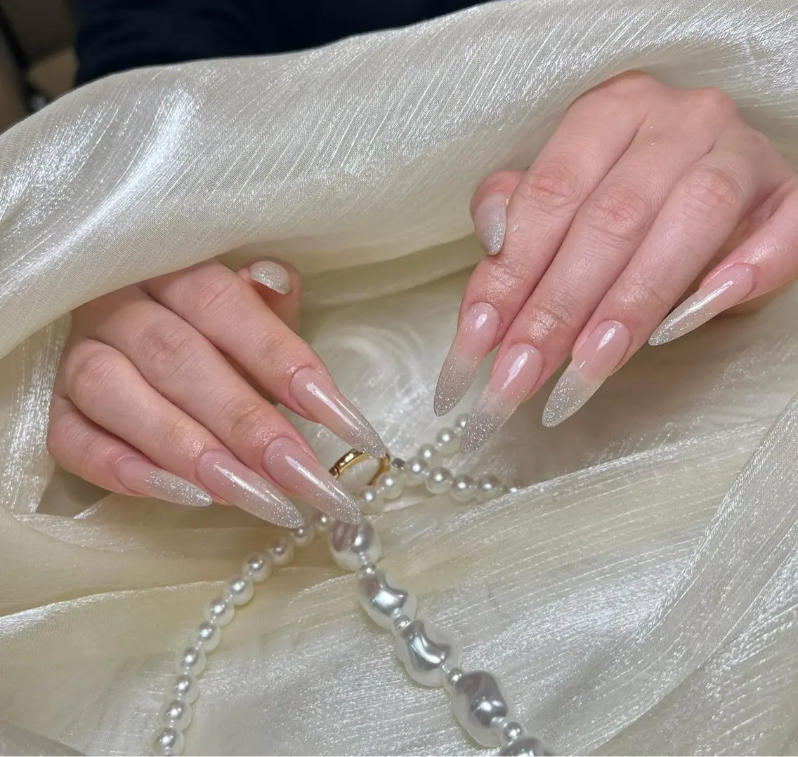 ミディアム ヒエン NAILのネイルデザイン