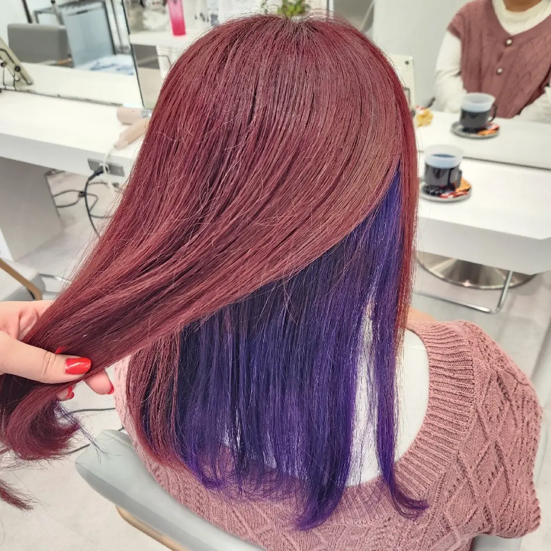 ミディアム カラー 推しアニメカラー🌈 ツヤ透明感カラー🦄のヘアスタイル