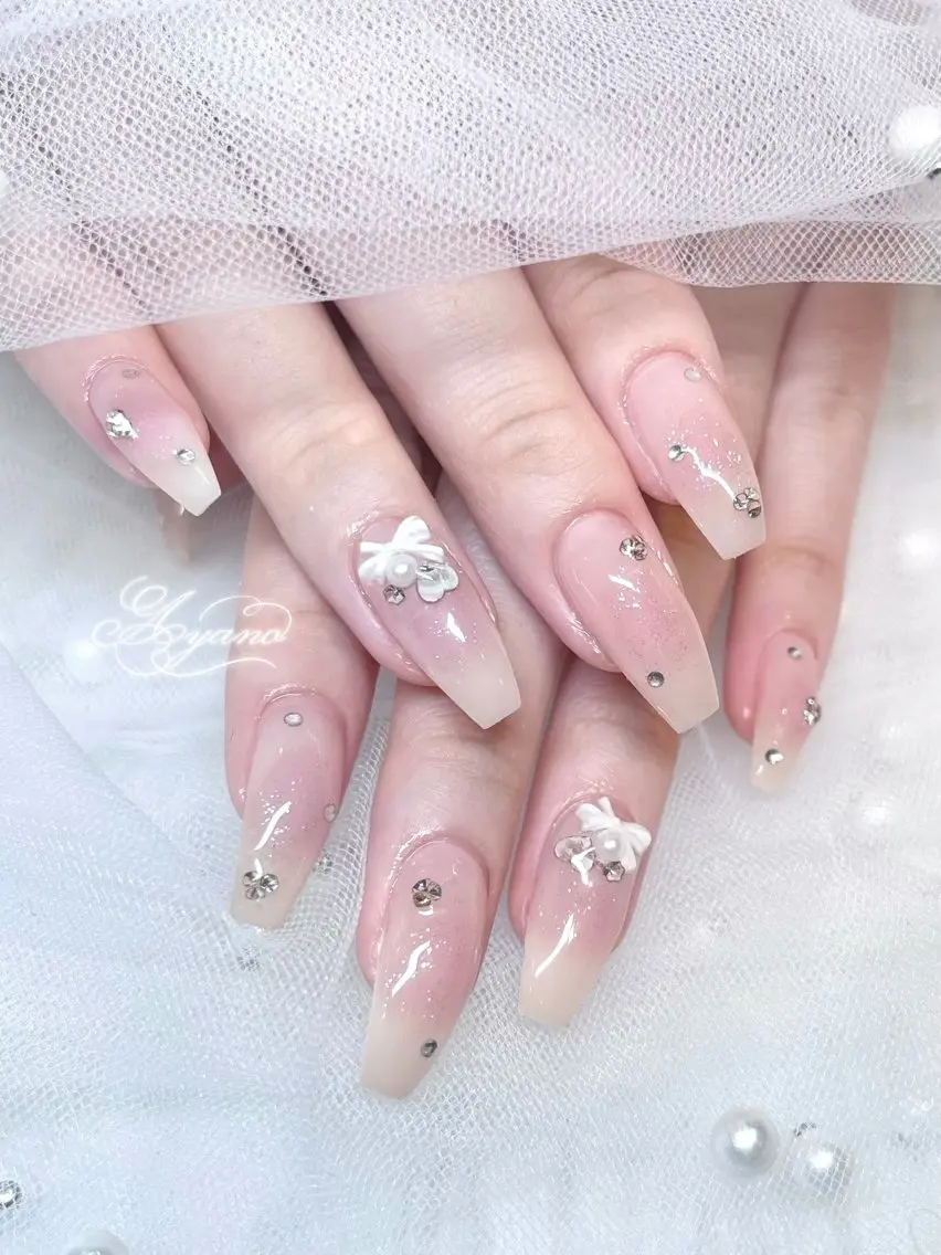 🎀リピート🎀 10本アートし放題🤍【オフ・ケア込み】の写真