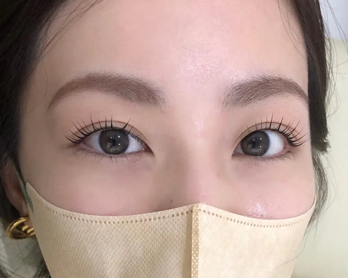 ネイル マツエク・マツパ アイブロウ 眉カラー 韓国風マツエク パリジェンヌラッシュリフト まつげパーマ 長さ出し ハンドネイル フットネイル ハンドケア Nail&eye Belire 新宿のネイルデザイン