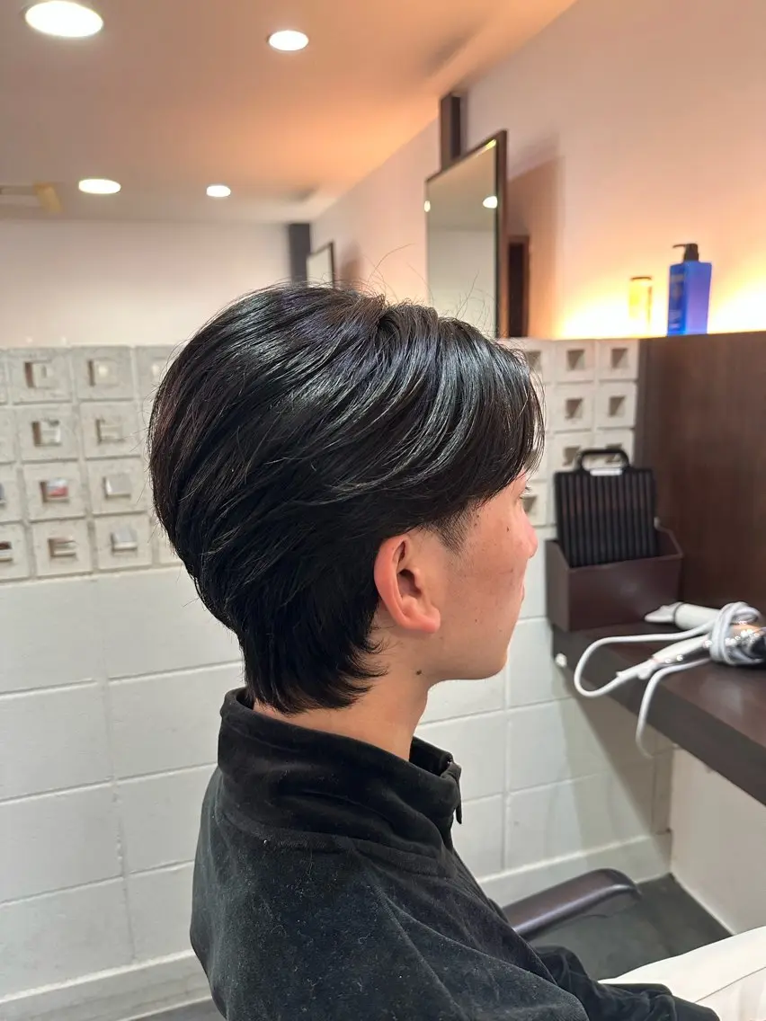 👩🏻🎓学生カット🧑🏻🎓(男女◎)シャンプー込みの写真