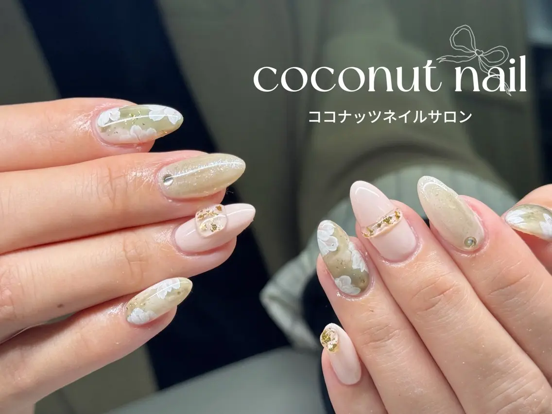 ネイル べっ甲ネイル フレンチネイル キラキラネイル マグネットネイル 大理石ネイル(マーブル) ハンドネイル 神田 ココナッツのネイルデザイン