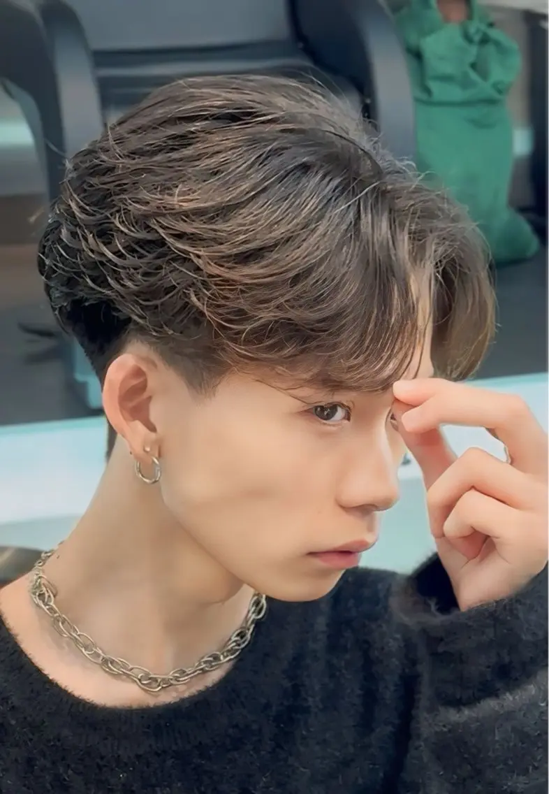 【メンズ限定🔥】当店スタイリストカット＋フェザーパーマ＋3step treatment✨の写真
