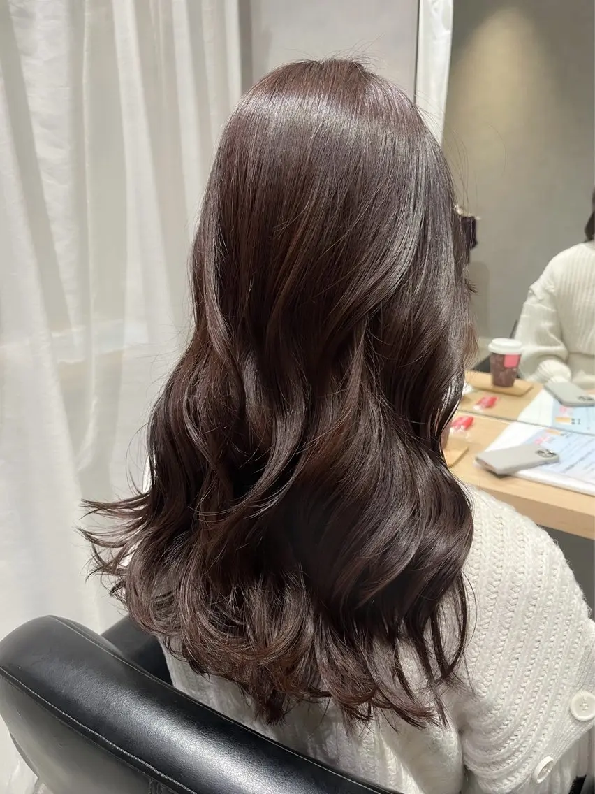 セミロング カラー カット ヘアカラー 福本 梓のヘアスタイル