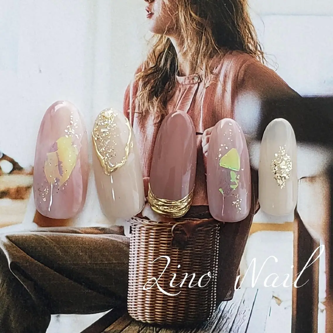 ネイル オーロラネイル カジュアル ジェルネイル キラキラネイル ラメ(グリッター) ハンドネイル Lino Nailのネイルデザイン
