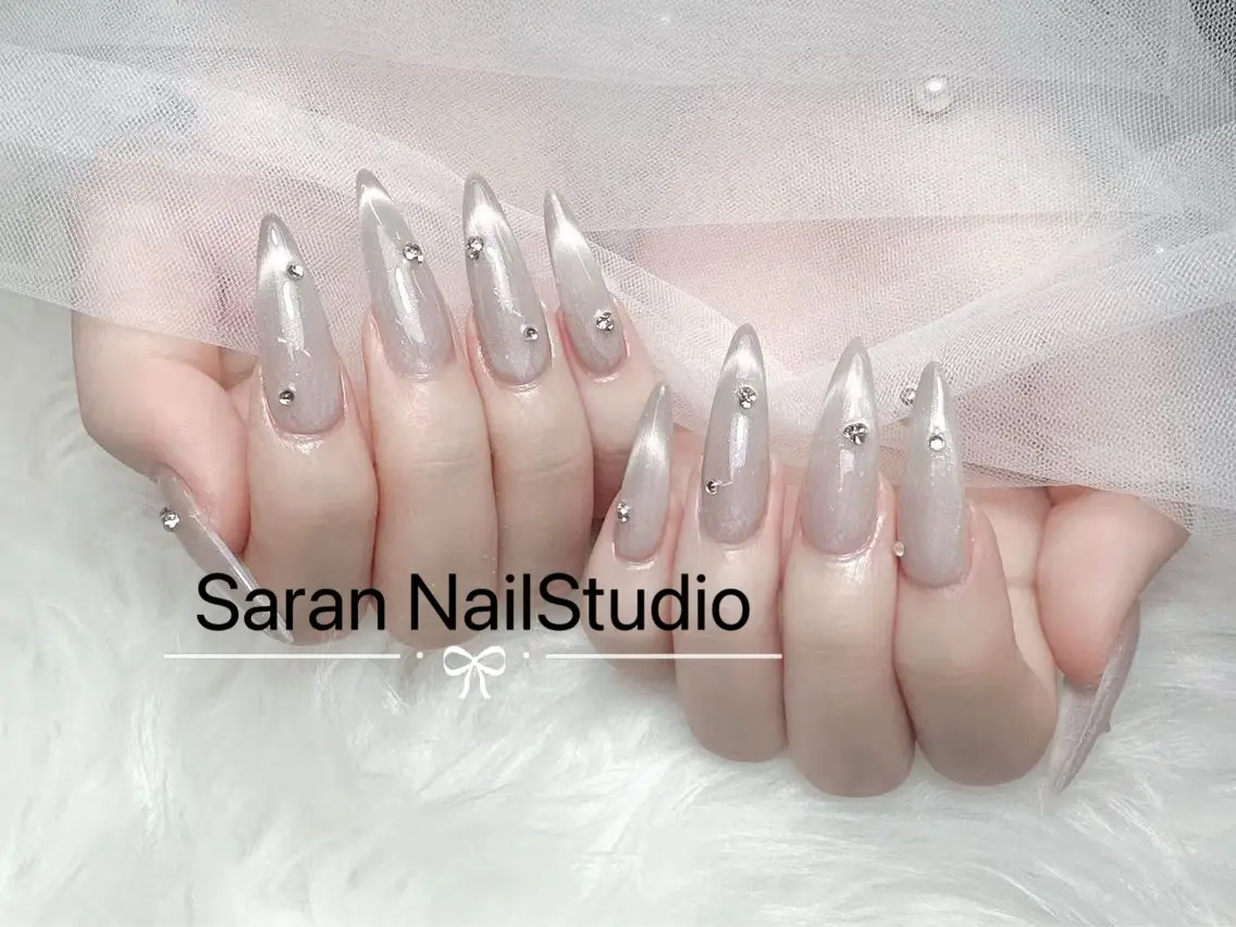 ネイル miho💦 Saran nailのネイルデザイン
