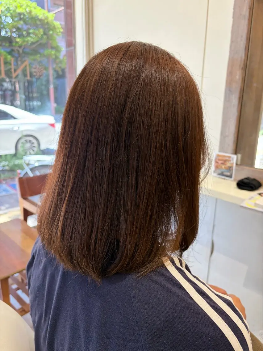 ミディアム カット ヘアカラー NICCOLO室見 Erinaのヘアスタイル