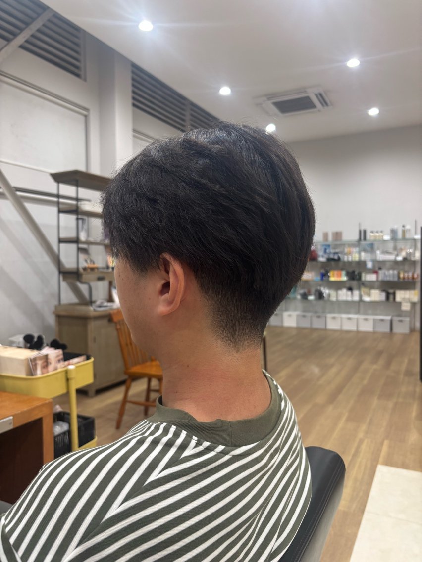 メンズ フェードカット 刈り上げ カット 垣村艶樹 /フェード&刈り上げのヘアスタイル