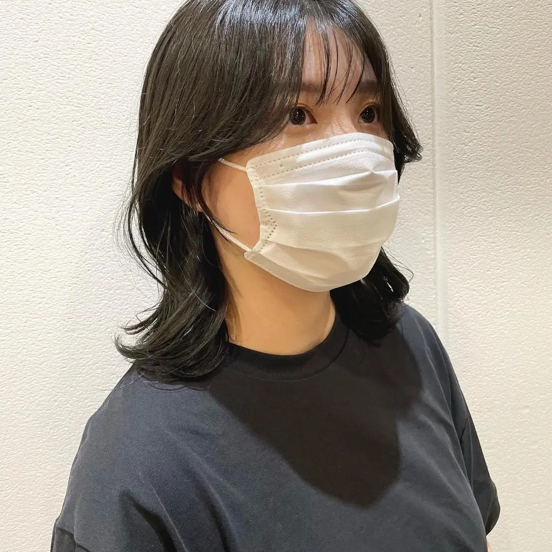 ミディアム 梅田/赤み消しカラー /顔まわりcut🤍のヘアスタイル