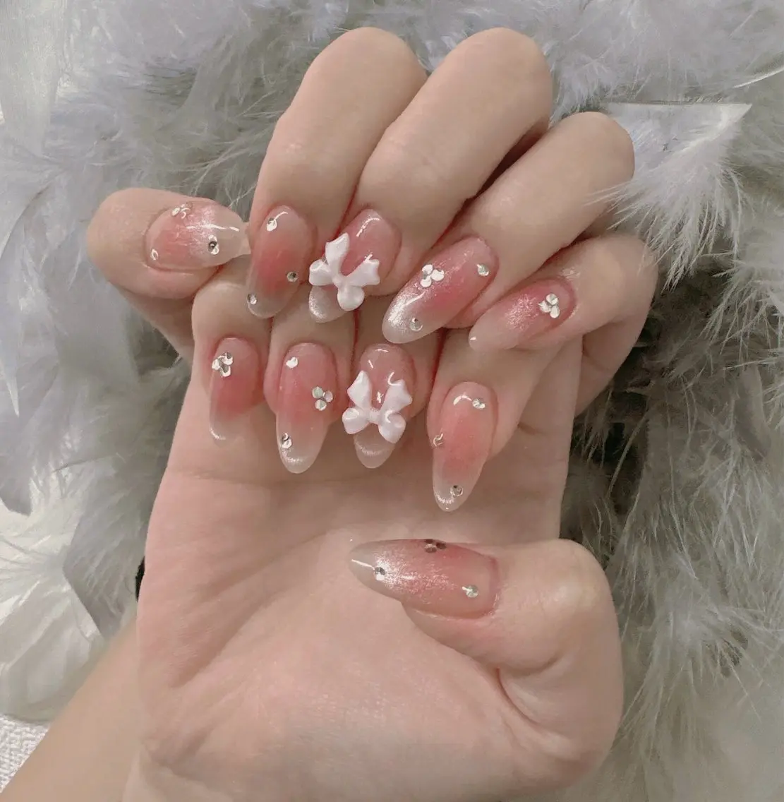 (パラジェル込 )ワンホンネイル🎀チーク＆マグネットフレンチネイル通常¥9800限定値段¥7500の写真