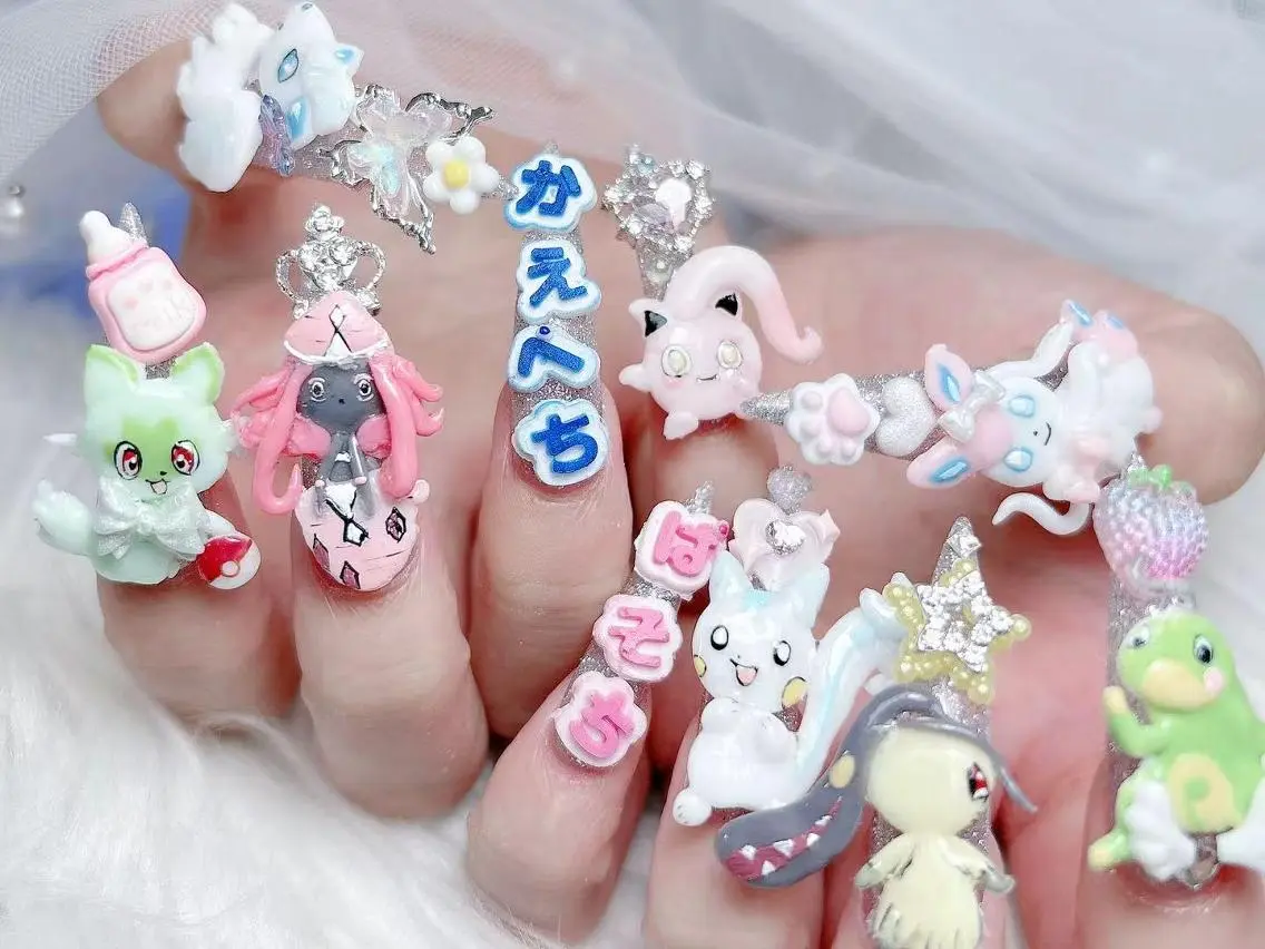 ネイル 長さ出し キラキラネイル 韓国ネイル ロングネイル マグネットネイル ハンドネイル ハンドケア KTNail 🎀 長さ出し専門店のネイルデザイン