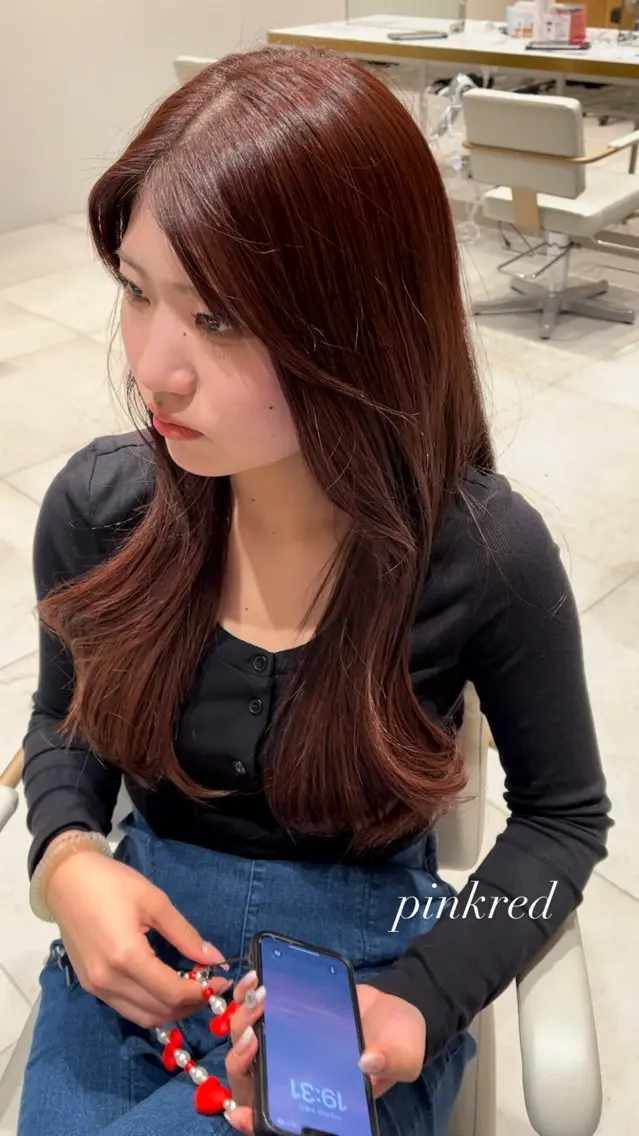 ロング 赤み消し透明感カラー 似合わせ前髪柴田礼空のヘアスタイル
