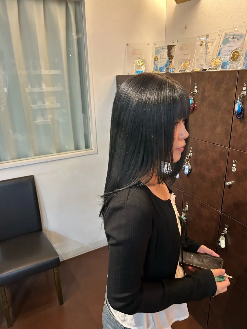 ロング カラー ロングレイヤー グレージュ レイヤーカット ロング ヘアカラー 桜井晶/ Blossom大山店のヘアスタイル