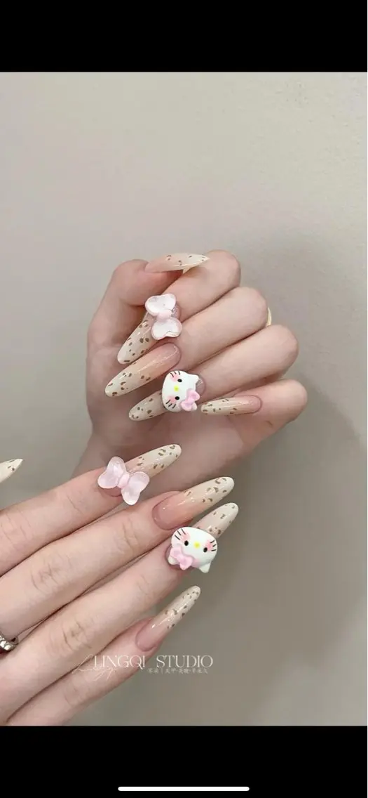 ネイル チークネイル 長さ出し フレンチネイル ガーリー 韓国ネイル sun nail池袋 モデル募集のネイルデザイン