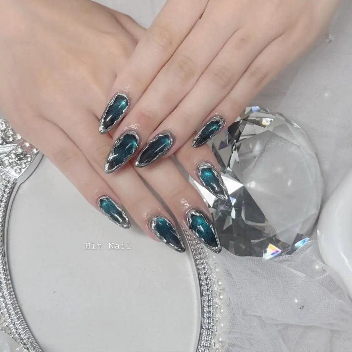 ネイル ハンドネイル Hin Nail 日本橋店のネイルデザイン