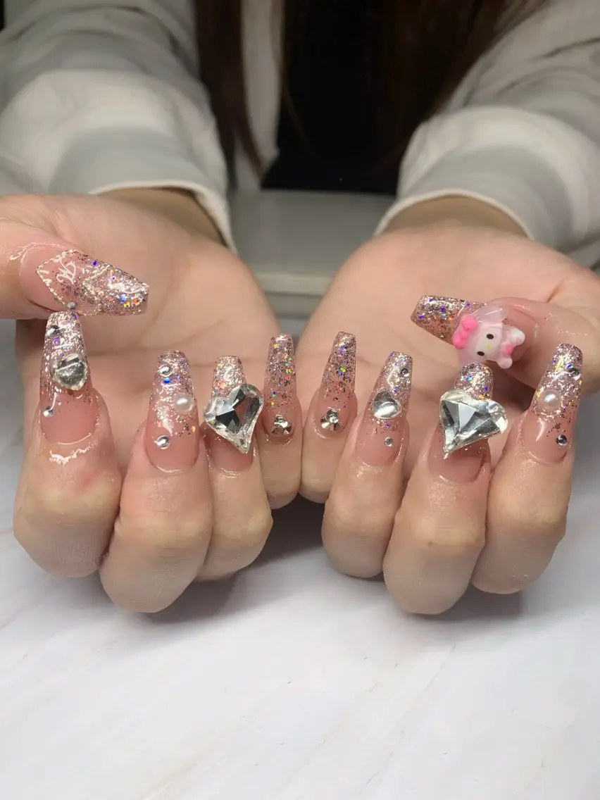 ネイル フレンチネイル ジェルネイル 韓国ネイル マグネットネイル マグネットフレンチ akina nailsのネイルデザイン