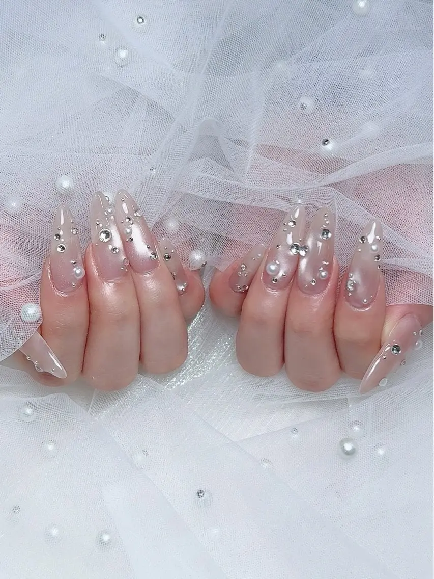 ネイル ハンドネイル ENsalon akiのネイルデザイン