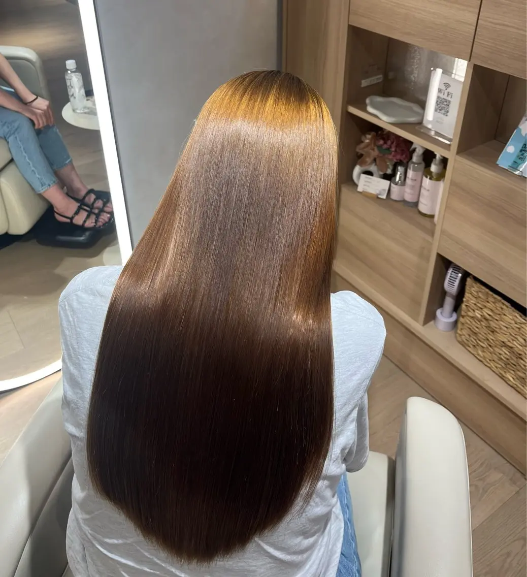ロング パーマ ストレートパーマ 大西 愛梨のヘアスタイル