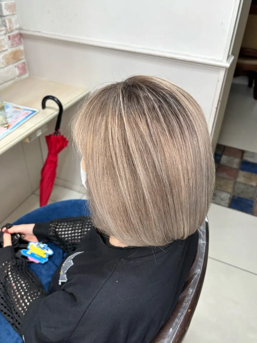 カラー 田村 柊真のヘアスタイル