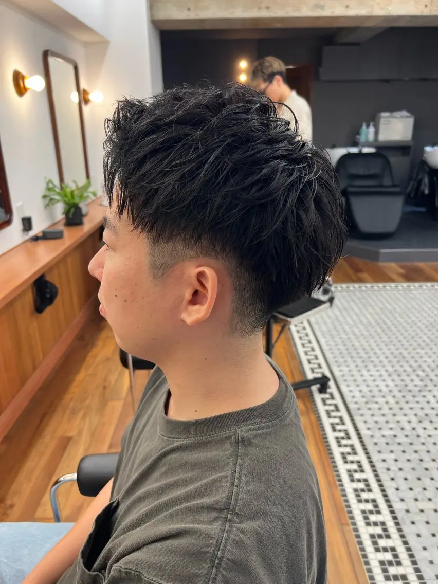 ショート メンズ カット メンズカット✂️ スキンフェード伊藤陸のヘアスタイル