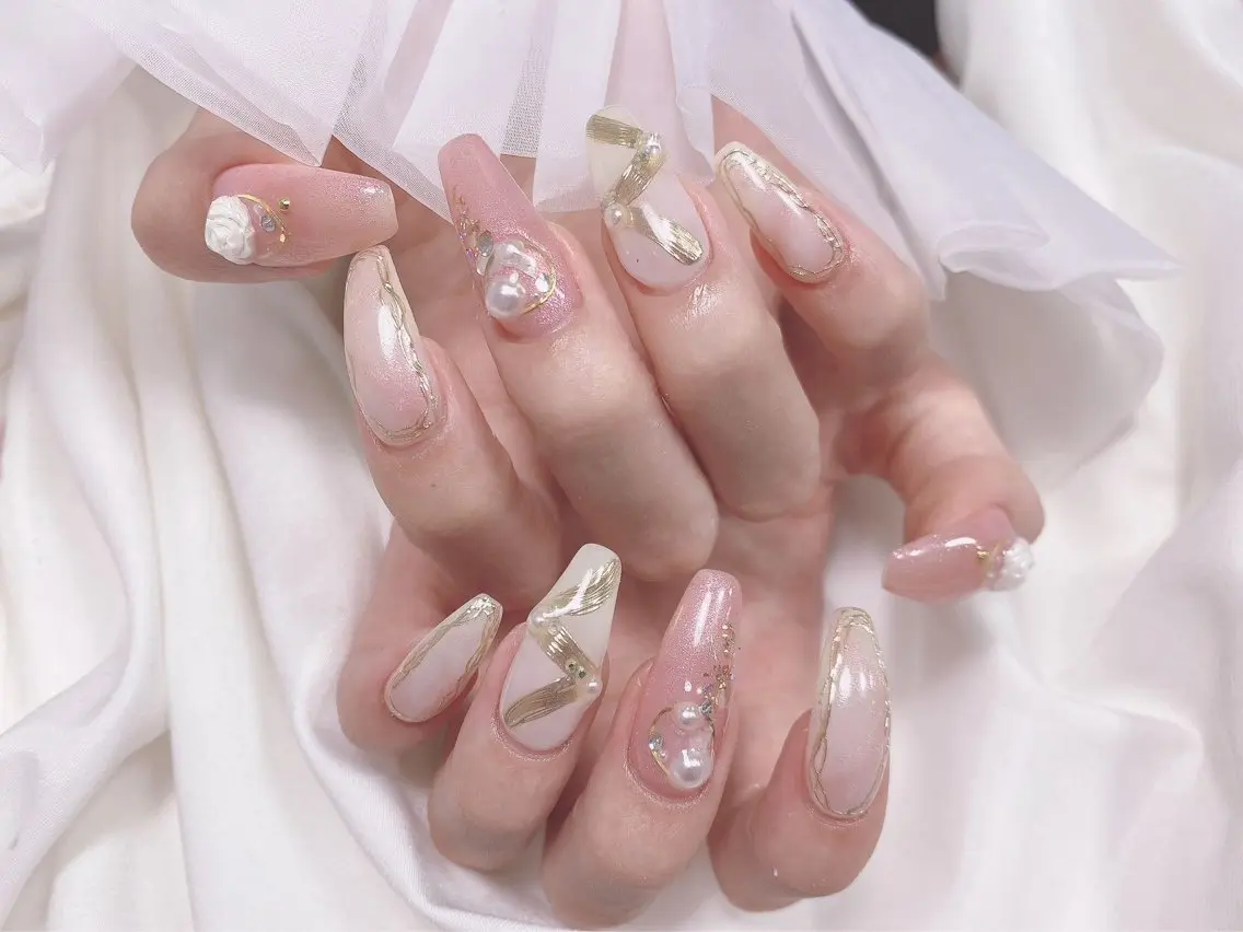 ネイル ジョリ kasumi🌹💅のネイルデザイン