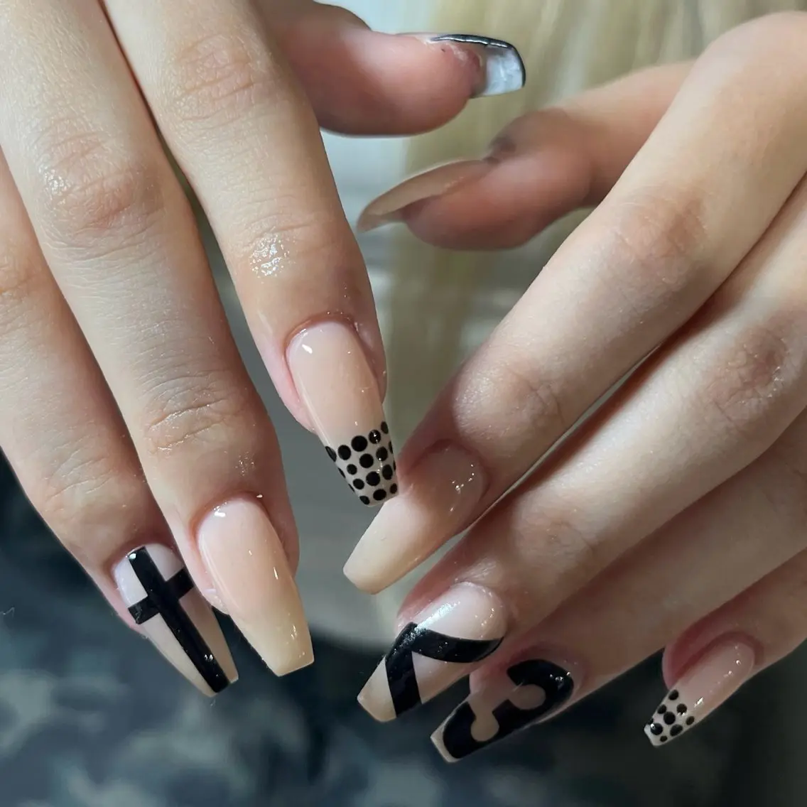 ネイル ハンドネイル IROHA nail Ami🐊🎀のネイルデザイン