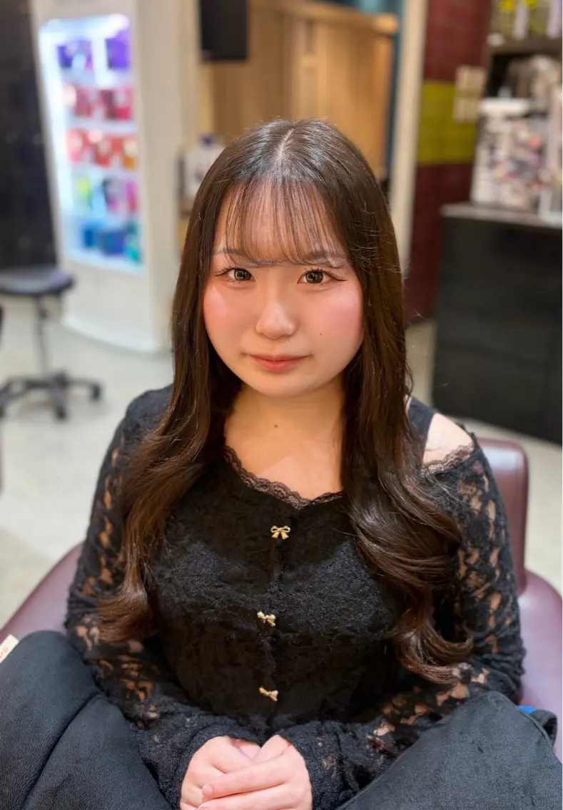 ロング ヘアカラー 佐野 叶羽のヘアスタイル