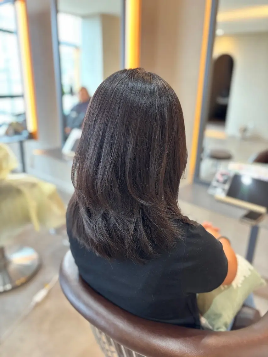 セミロング カット 縮毛矯正 トリートメント 酸性ストレート/ブリ ーチなしWカラー河本のヘアスタイル
