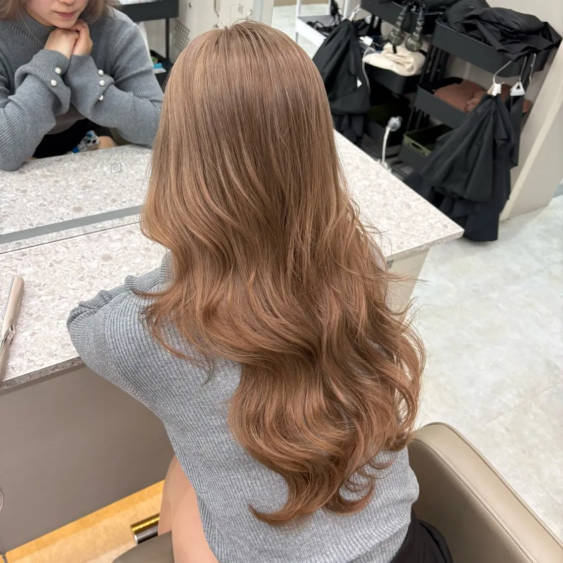カラー うる艶/ハイトーン 🎀hina🎀のヘアスタイル