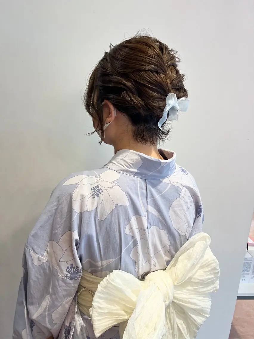 ミディアム ヘアアレンジ ヘアセット 岩渕 美涼のヘアスタイル