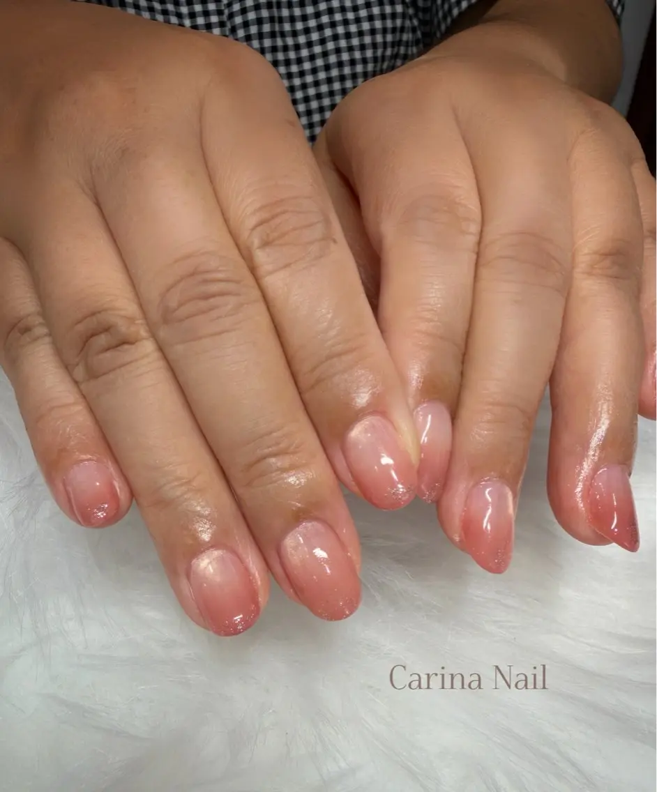ネイル グラデーション CarinaNail yukariのネイルデザイン