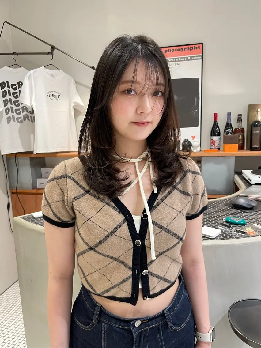 ミディアム カット ヘアカラー トリートメント . chihiroのヘアスタイル