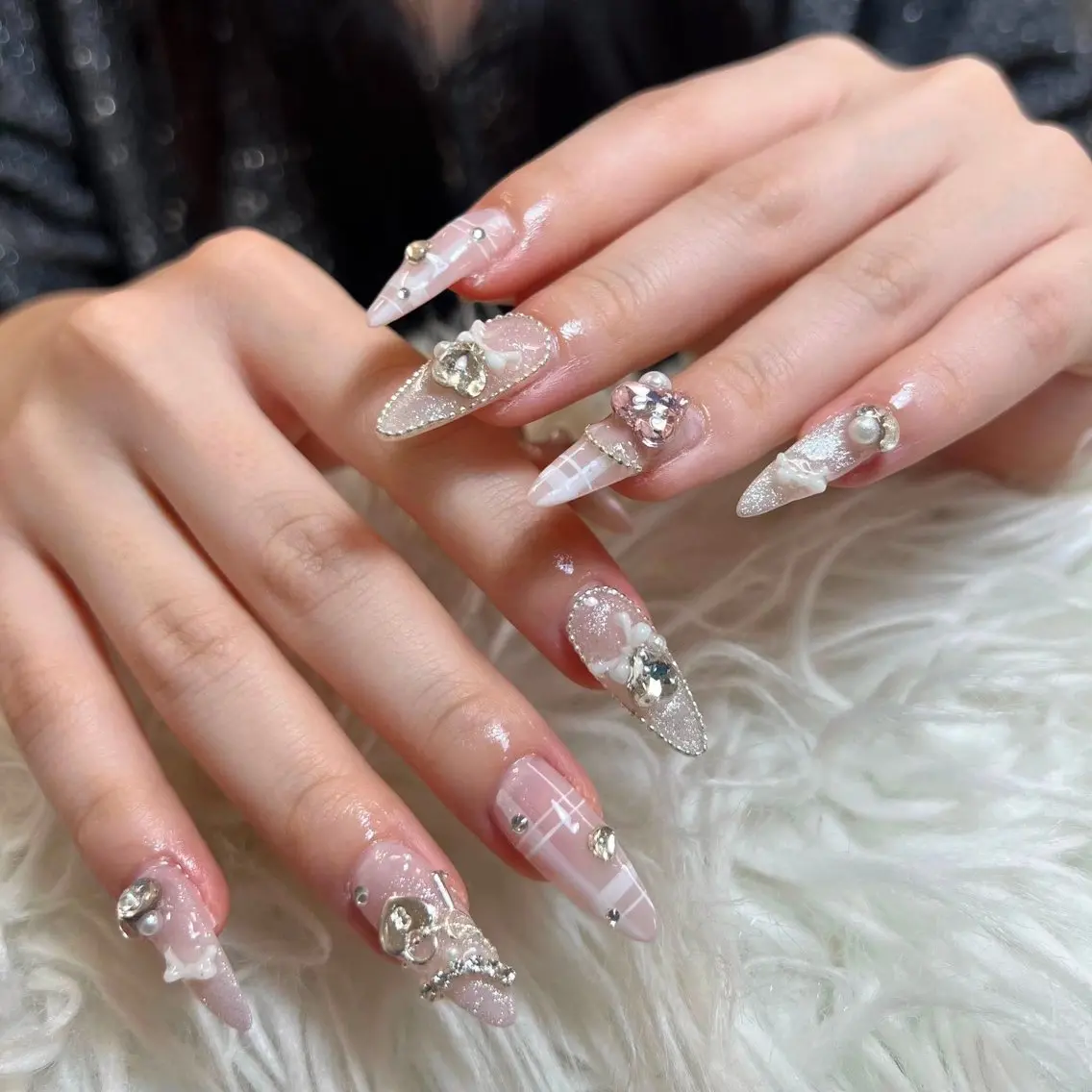 ネイル ハンドネイル ANH NAIL ゴテゴテ専門店💎のネイルデザイン