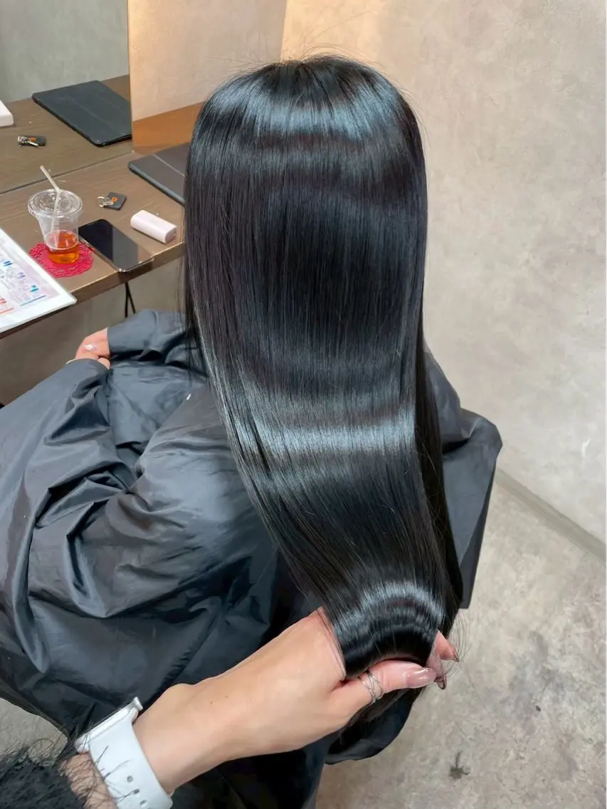 ロング トリートメント RIENS くるみのヘアスタイル