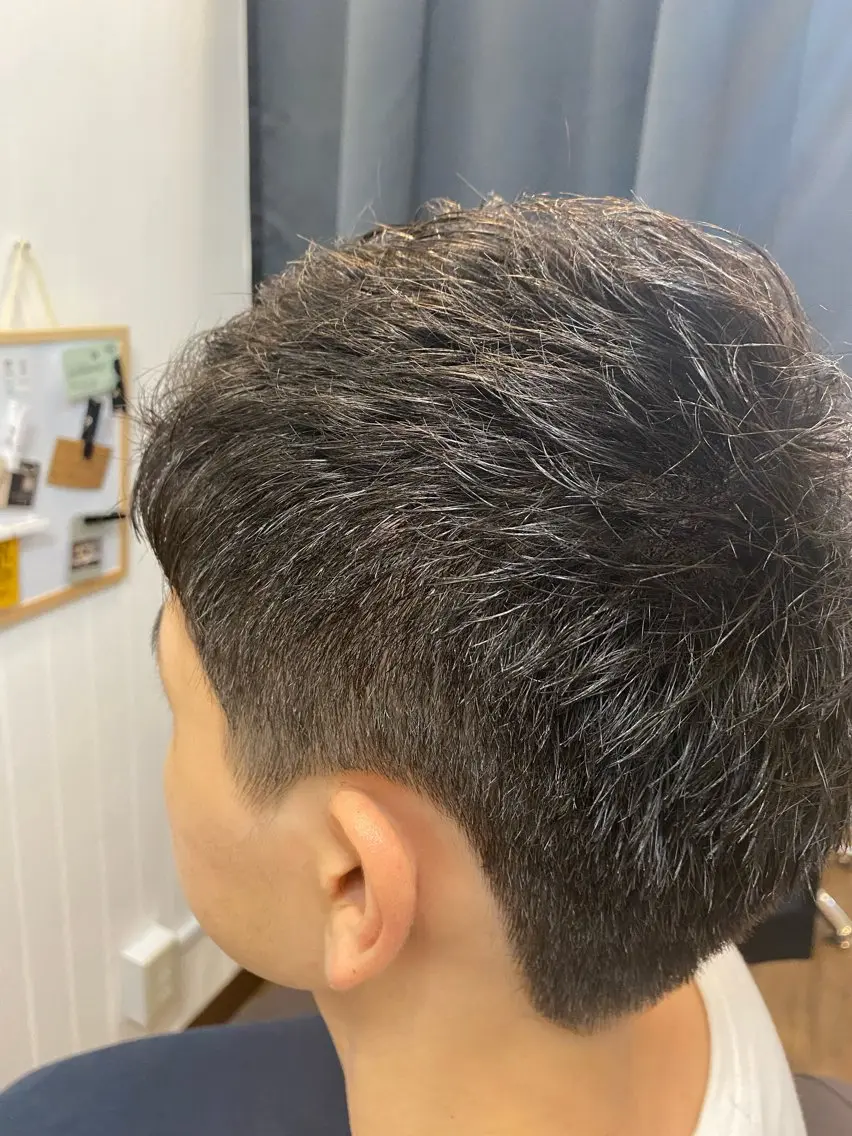 メンズ 河内山本駅近く エム ウォークのヘアスタイル