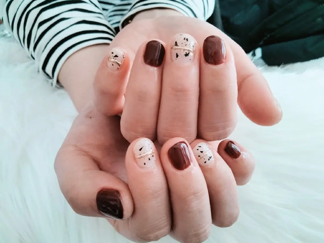 ネイル シンプルネイル Beaubie nailサロンのネイルデザイン