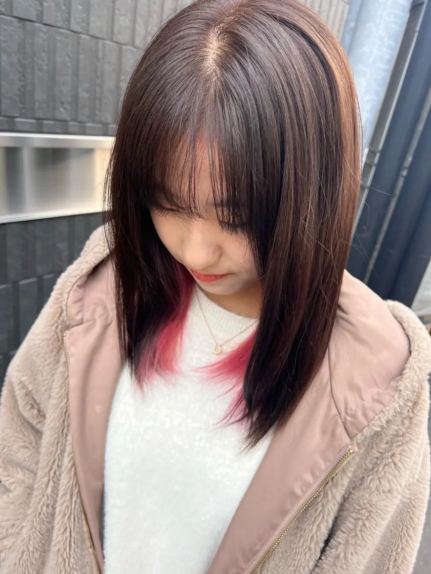 ミディアム カラー インナーカラー 髪質改善ミルクティー SATSUKI🌼.のヘアスタイル