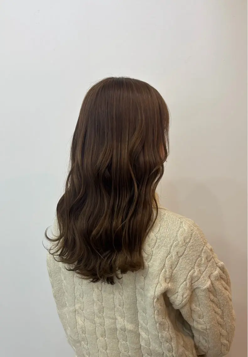 セミロング tsukimi .SUIのヘアスタイル