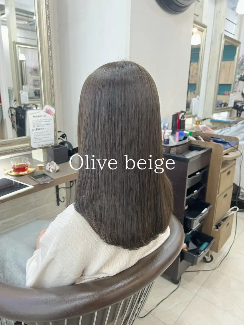 セミロング カット ヘアカラー トリートメント ブリーチなし透明感 カラー|レイヤーのヘアスタイル