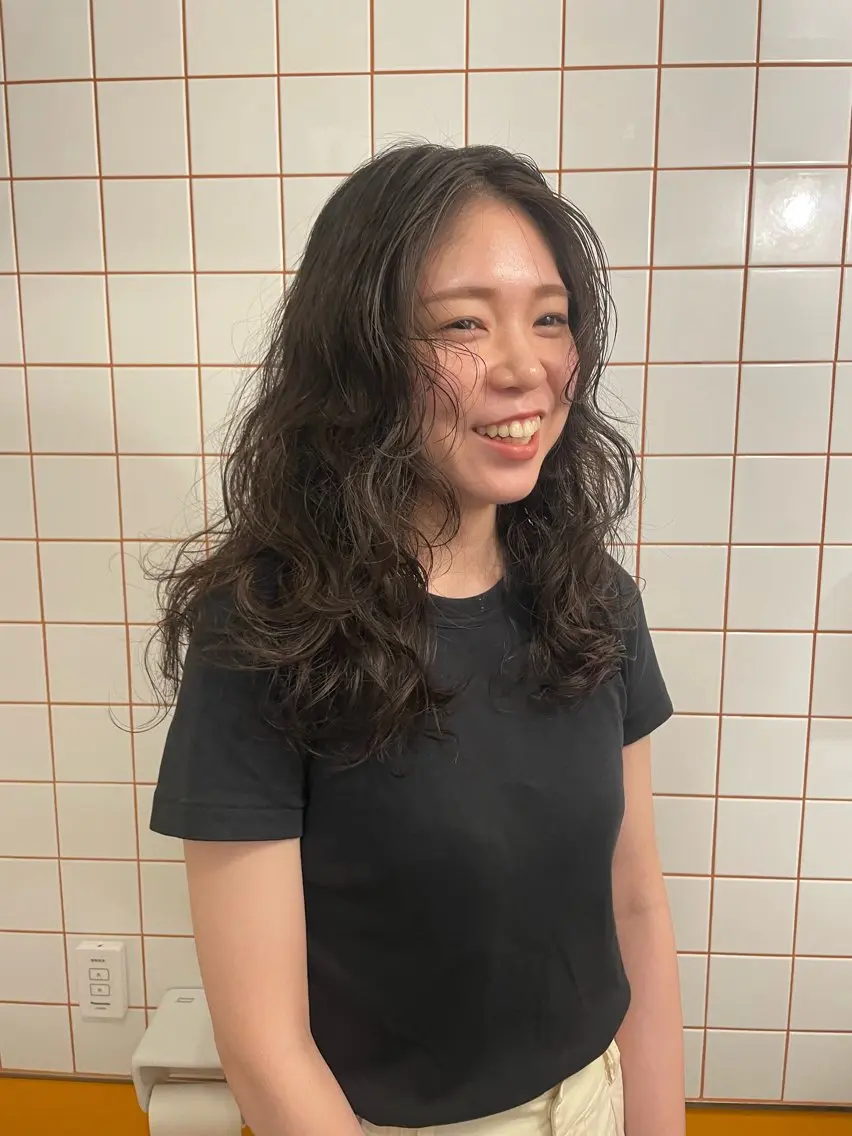 ロング パーマ カット パーマ トリートメント 狩野 羅夢のヘアスタイル